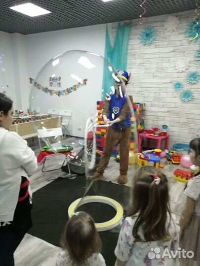 Аниматоры на день рождения, шоу мыльных пузырей
