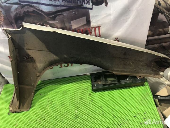 Крыло переднее левоеваз (LADA)