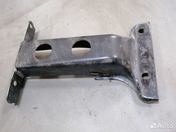 Кронштейн АКПП Toyota Lite Ace 3Y 1989