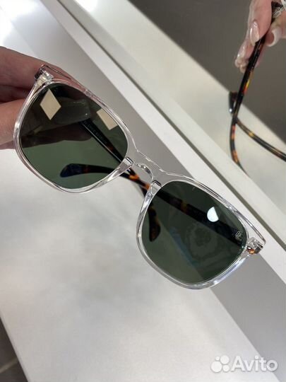 Солнцезащитные очки DB