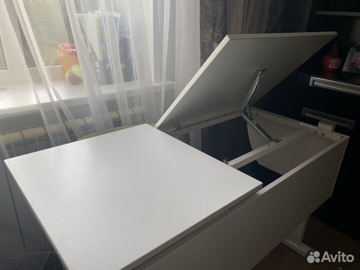 Школьная парта растущая