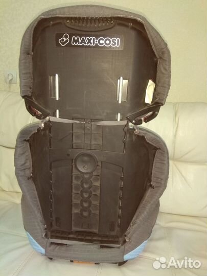 Автокресло 15-36 кг макси-кози б/у