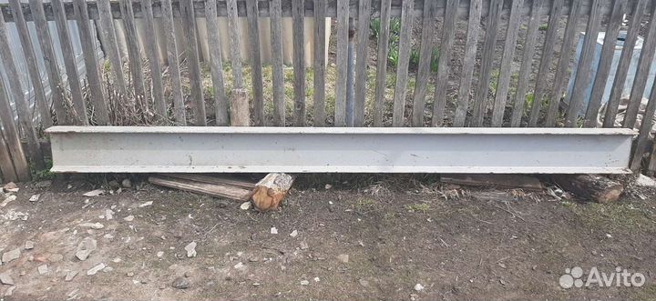 Балка двутавровая