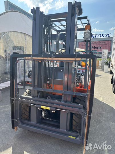 Вилочный погрузчик Dougong CPD35D, 2023