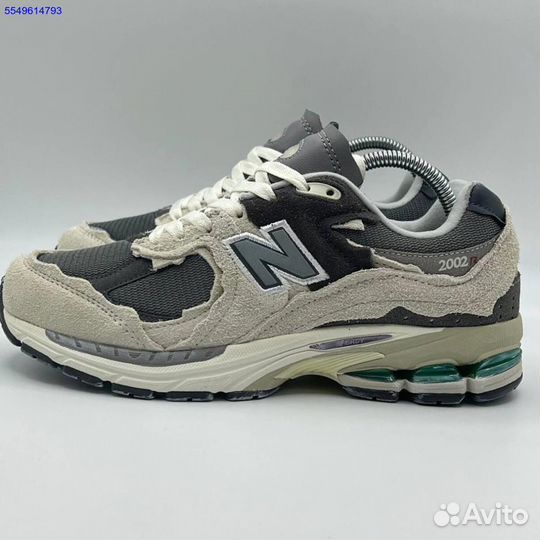 New Balance 2002r