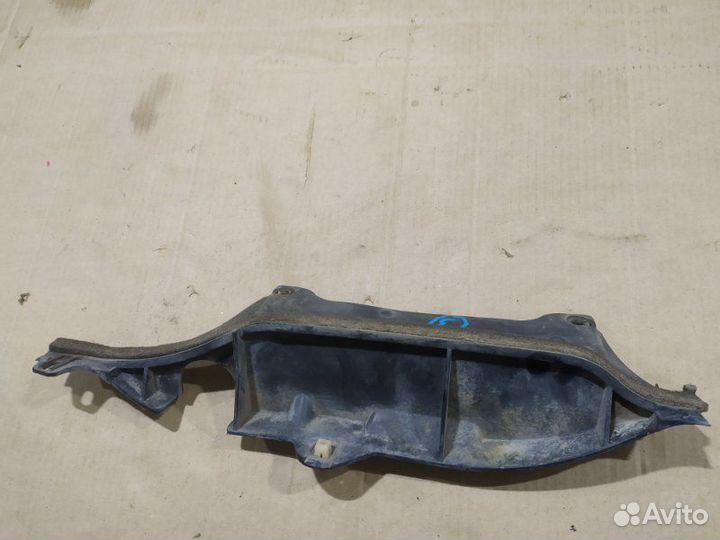 Планка под лобовое стекло (Жабо) Opel Corsa D