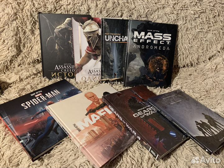 Артбуки, книги и комиксы по играм, фильмам