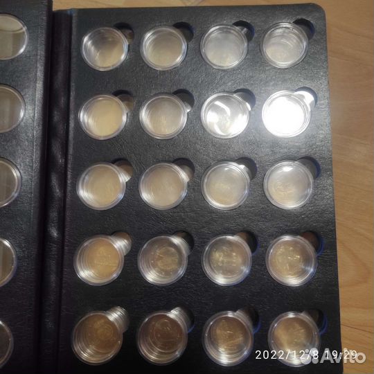 Альбом для юбилейных монет в капсулах