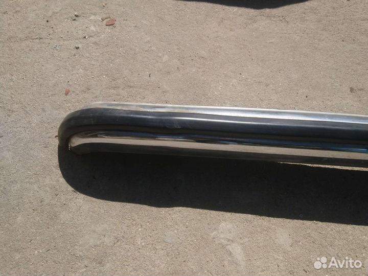 Задний бампер на Мерседес W123 седан