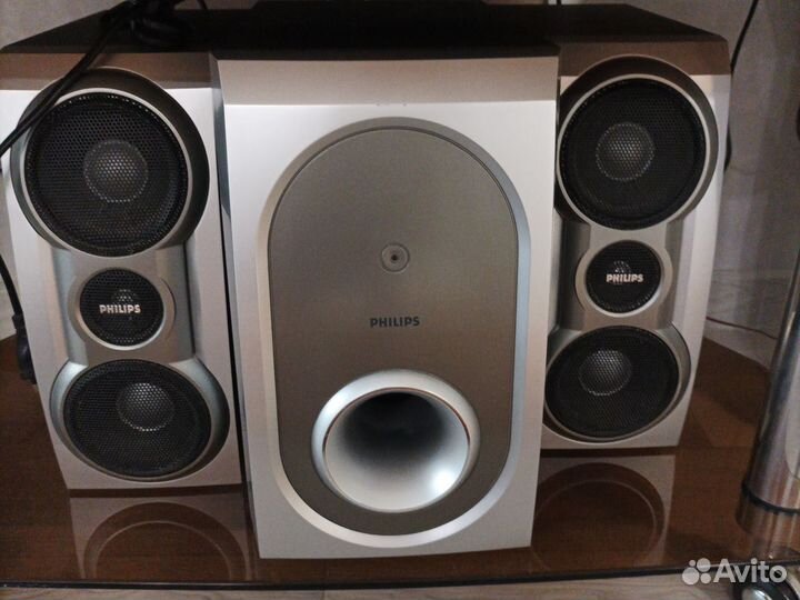 Музыкальный центр philips