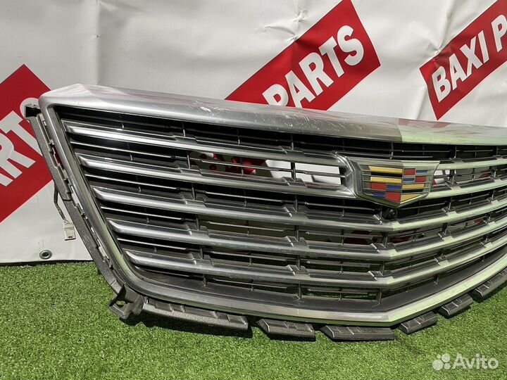 Решетка радиатора cadillac XT5/Кадиллак