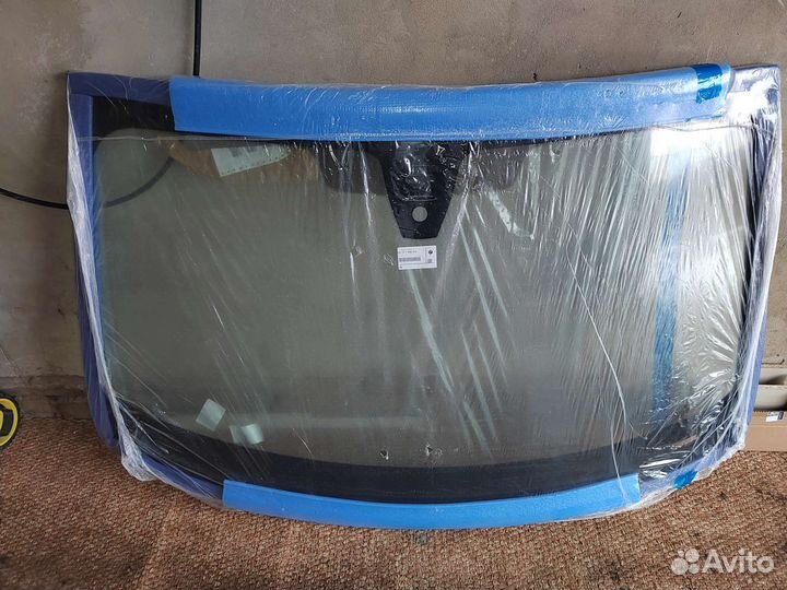 Лобовое стекло BMW x5 g05