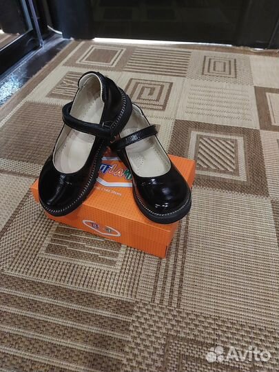 Туфли детские на девочку размер 30