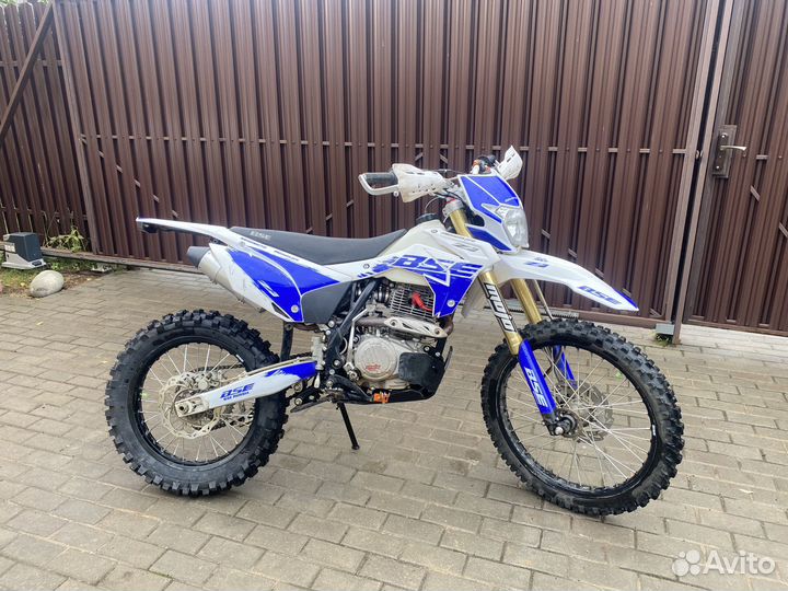 Мотоцикл BSE Z3