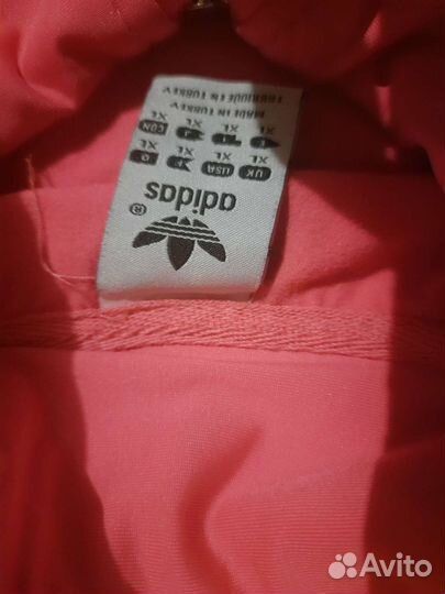 Спортивная одежда adidas бренд