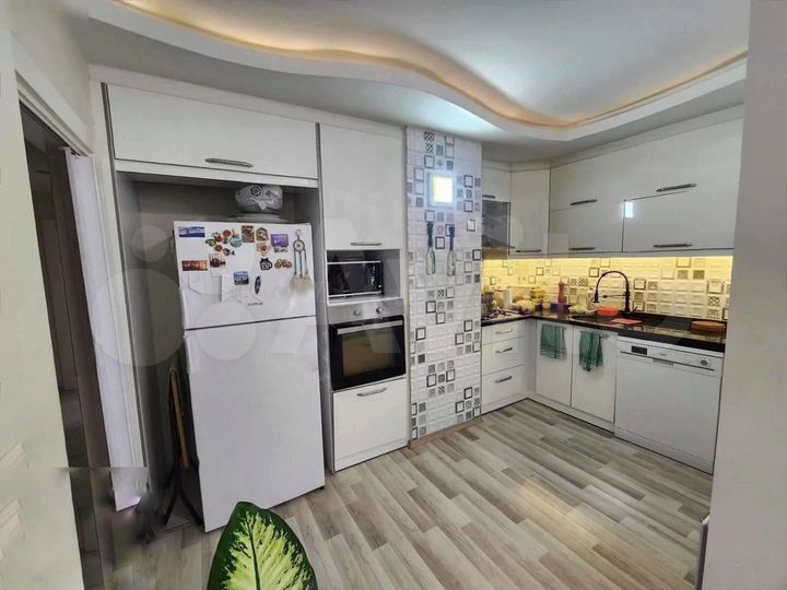 3-к. квартира, 99 м² (Турция)