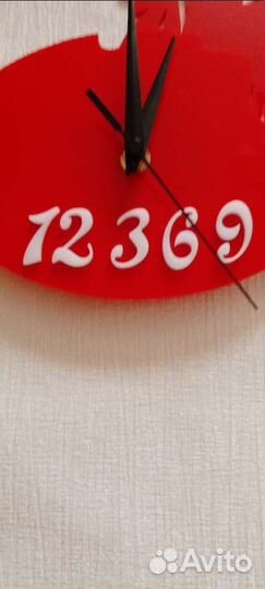 Часы дизайнерские настенные 