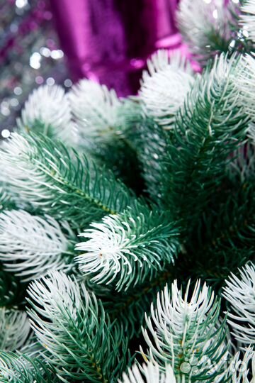 Ель искусственная