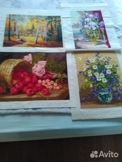 Вышивки крестом (готовые)