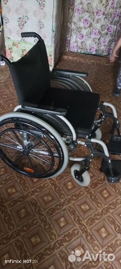 Коляска инвалидная