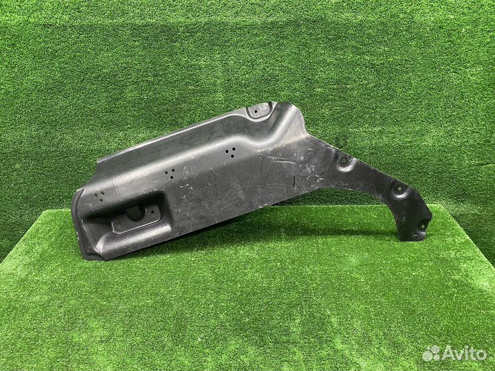 Задний диффузор BMW G20