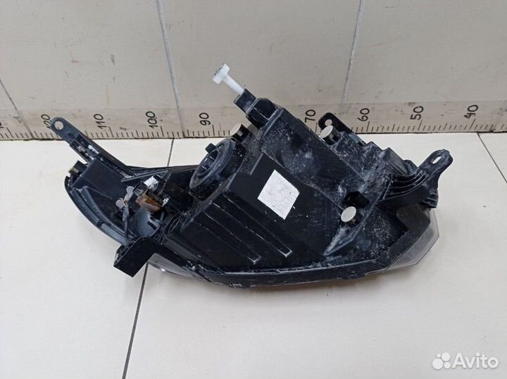 Фара передняя левая LADA Granta