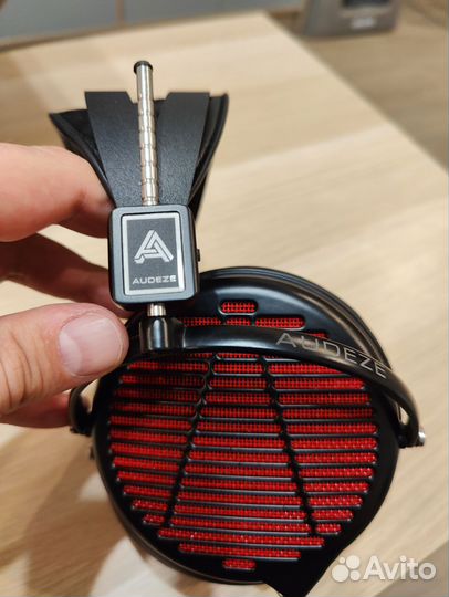 Наушники Audeze LCD-GX