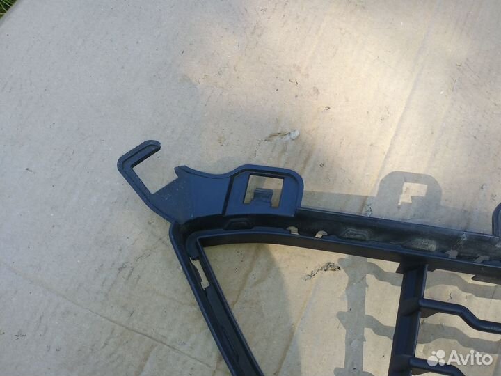 Решетка переднего бампера BMW Х6 F16