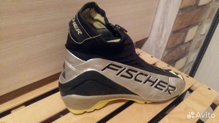 Лыжные ботинки fischer