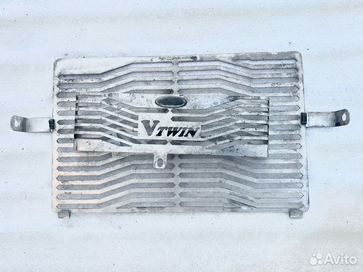 Suzuki V-Strom DL1000 2005 решетки радиатора