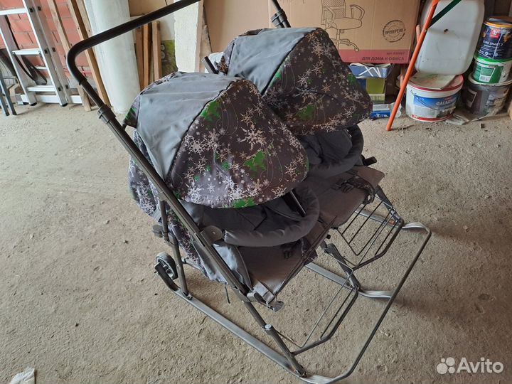 Коляска сани для двойни