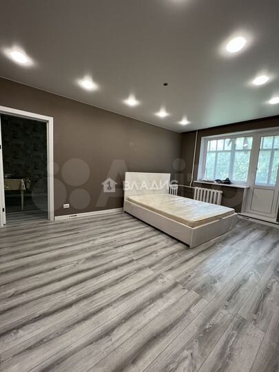 2-к. квартира, 51 м², 1/9 эт.