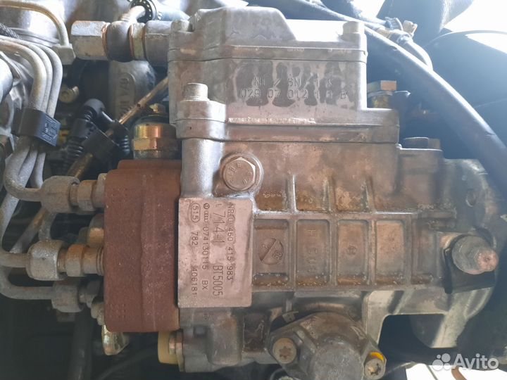 Двигател vw T4 2.5 ACV