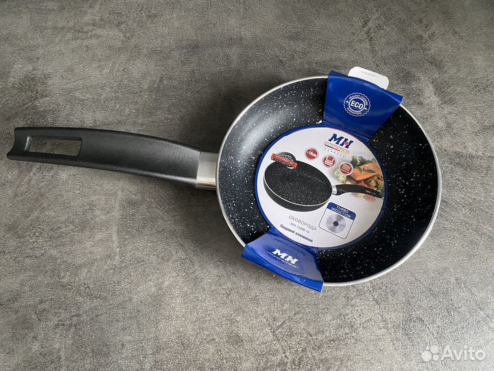 Новая сковорода 16 см