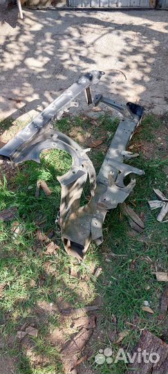 Лонжерон audi 100 c3