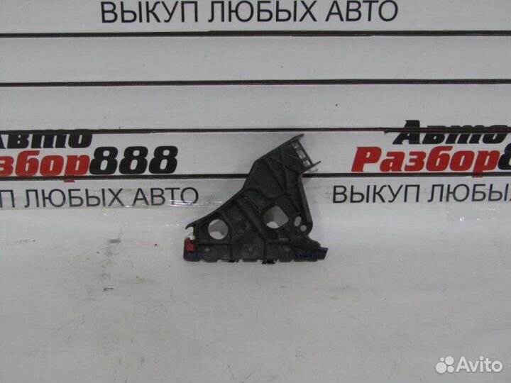 Брекет крепление бампера передний левый Opel Astra