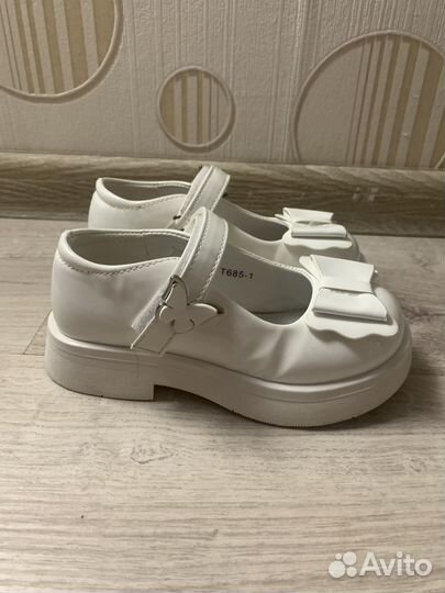 Туфли для девочки 26 размер