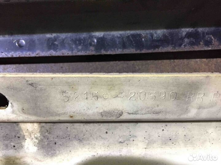 Бампер задний Toyota Celica ST182ST183 Чёрныйцарап