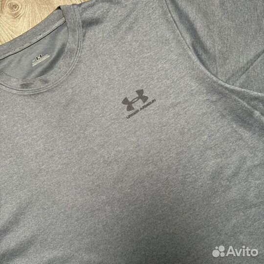 Футболка Under Armour