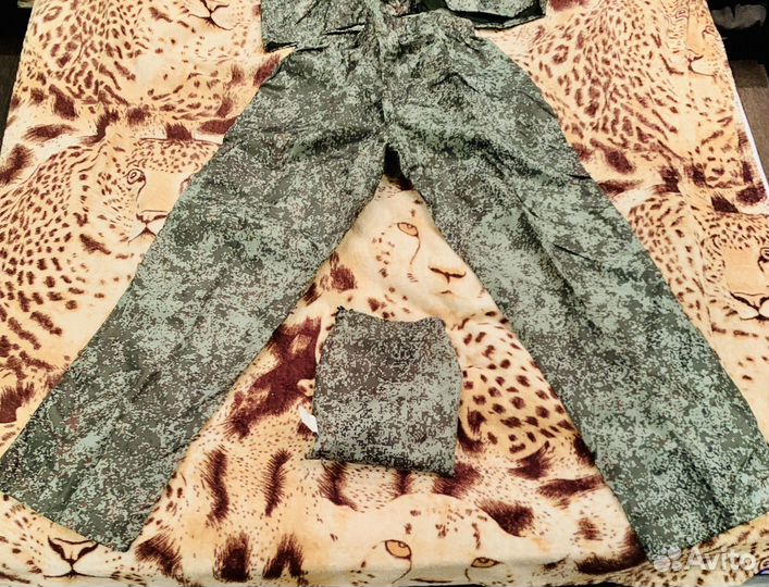 Костюм охотника, рыбака. Камуфляжный 56-50 р-р