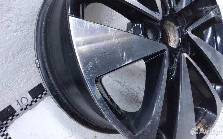 Диск колеса литой Geely Coolray R17