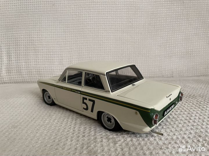 Ford Cortina MK1 1964 Crystal Palace race
