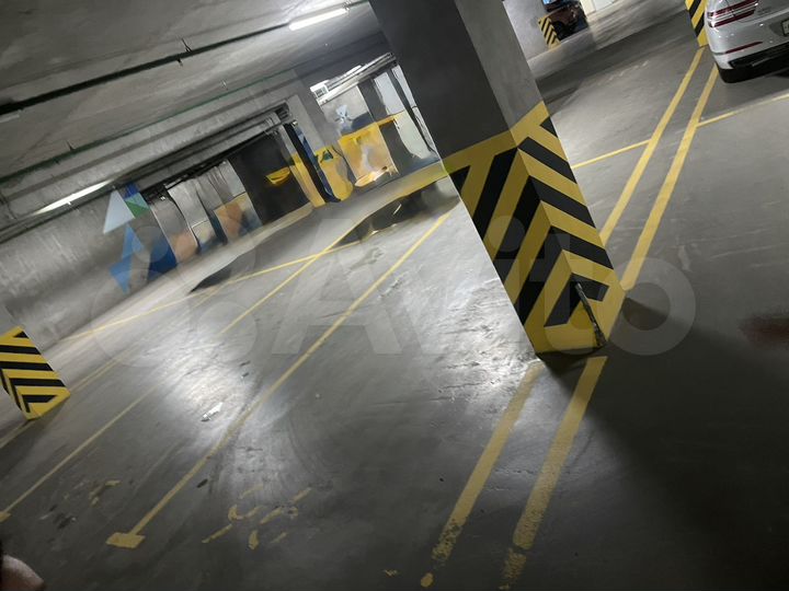 Машиноместо