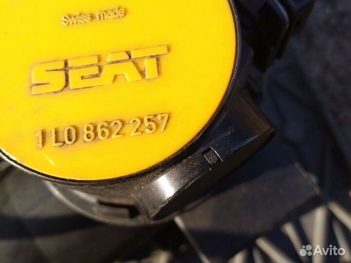 Seat/VW (88-02) компрессор 1L0862257 централ замка