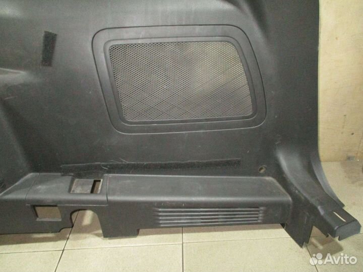 Обшивка багажника Ford Explorer 5 (U502)