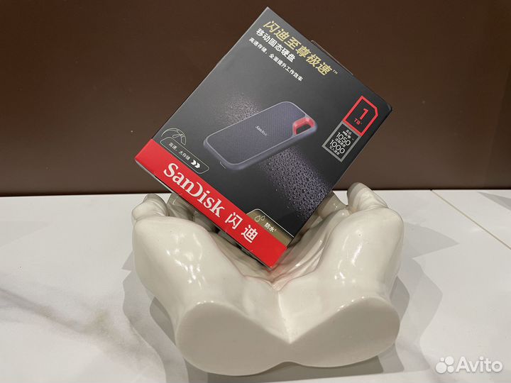 Внешний SSD SanDisk Extreme 1TB E61 USB 3.2 GEN 2