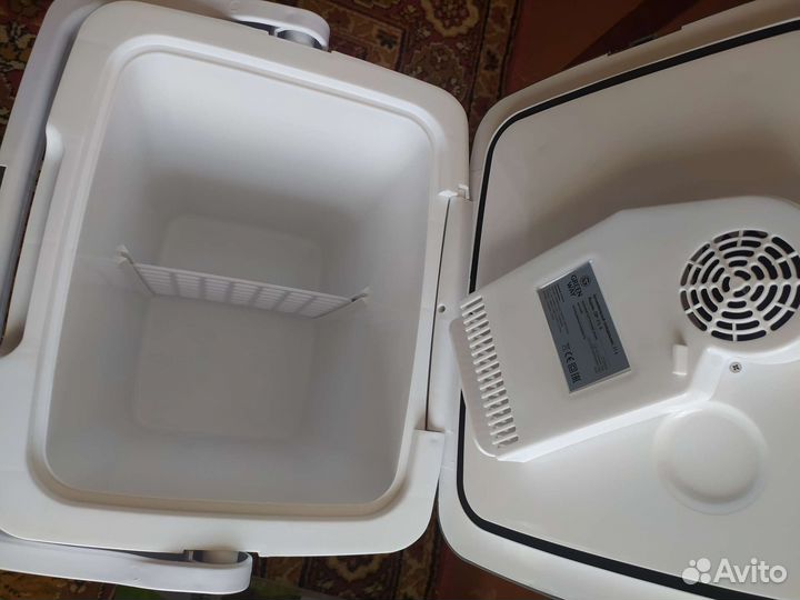 Автомобильный холодильник