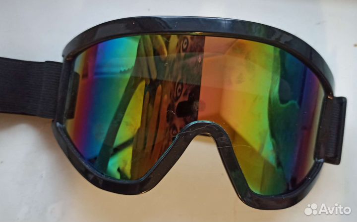 Горнолыжные очки