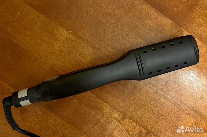 Выпрямитель для волос Scarlett SC-1064