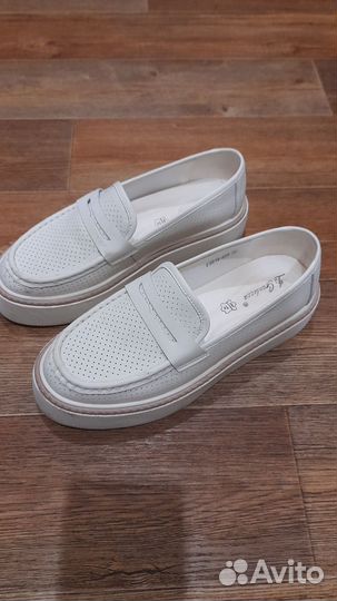 Лоферы-Мокасины женские 37 размер